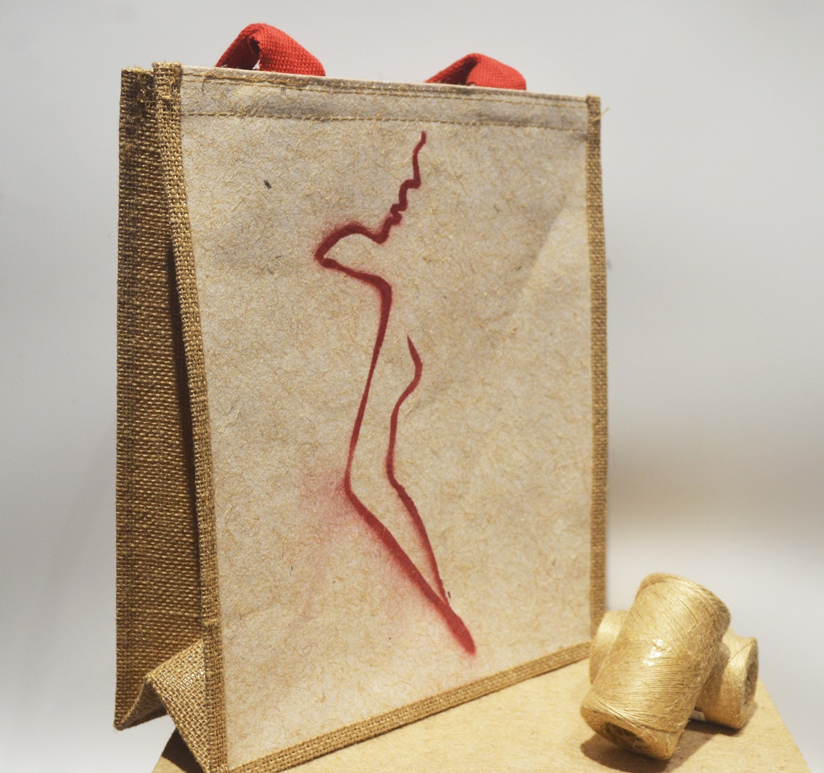 Printed handbag